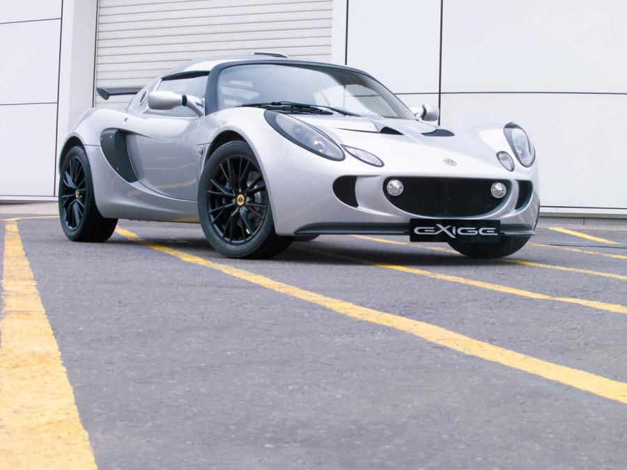  Lotus Exige 2004 года  (фото 6 из 28)